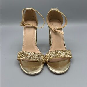 NWOB J Adams Sz 6.5 Shirley Gold Glitter Strap Sandals. No box.